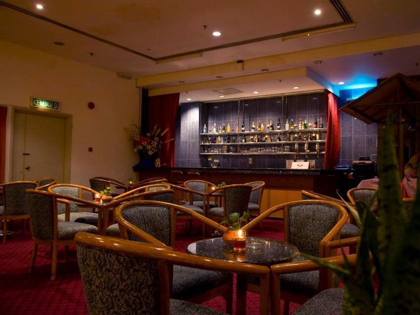 Harbour View Hotel Kuching Extérieur photo