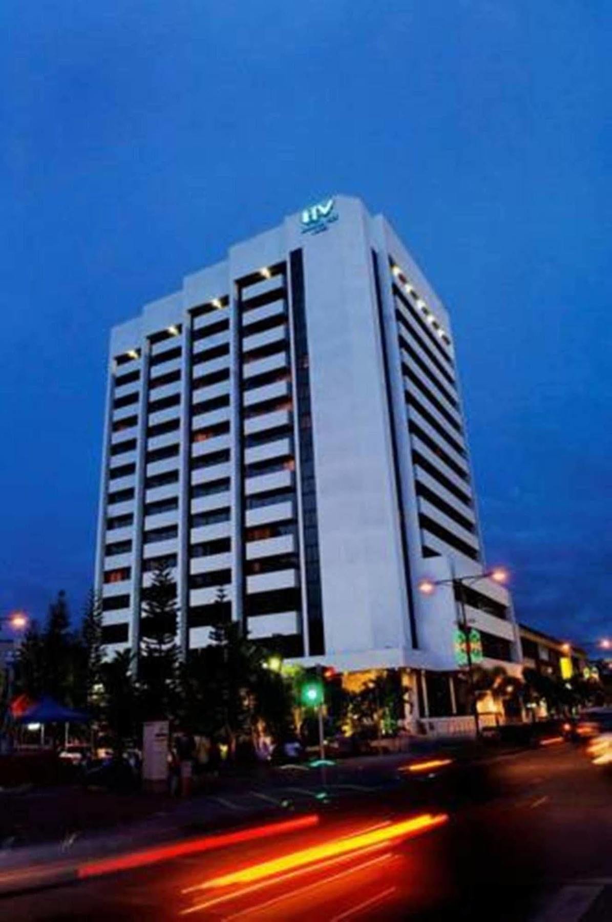 Harbour View Hotel Kuching Extérieur photo